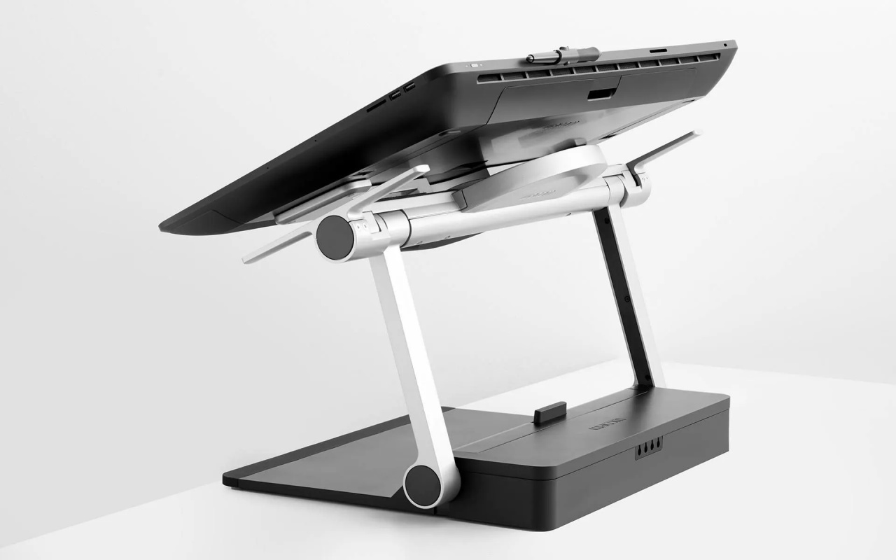 Cintiq Pro 24 Ergo Stand T3