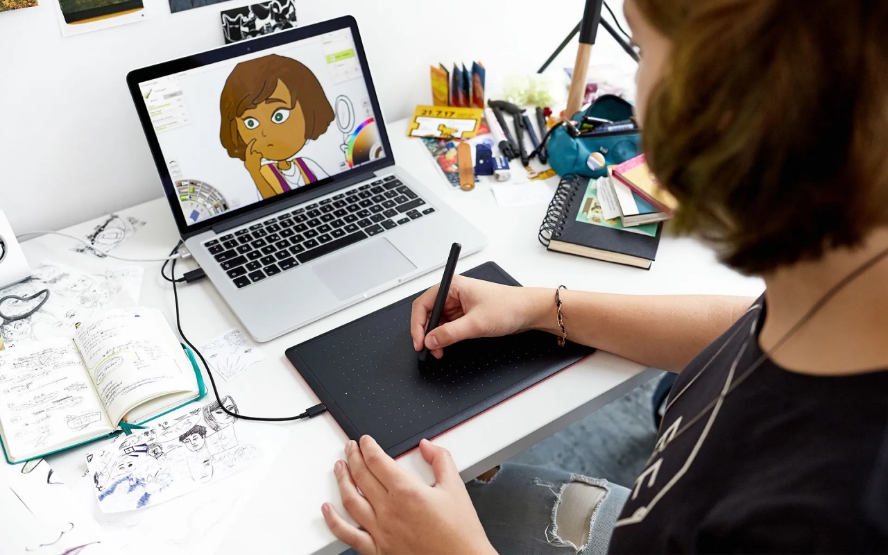 One by Wacom Medium, pen tablet - BTS T4