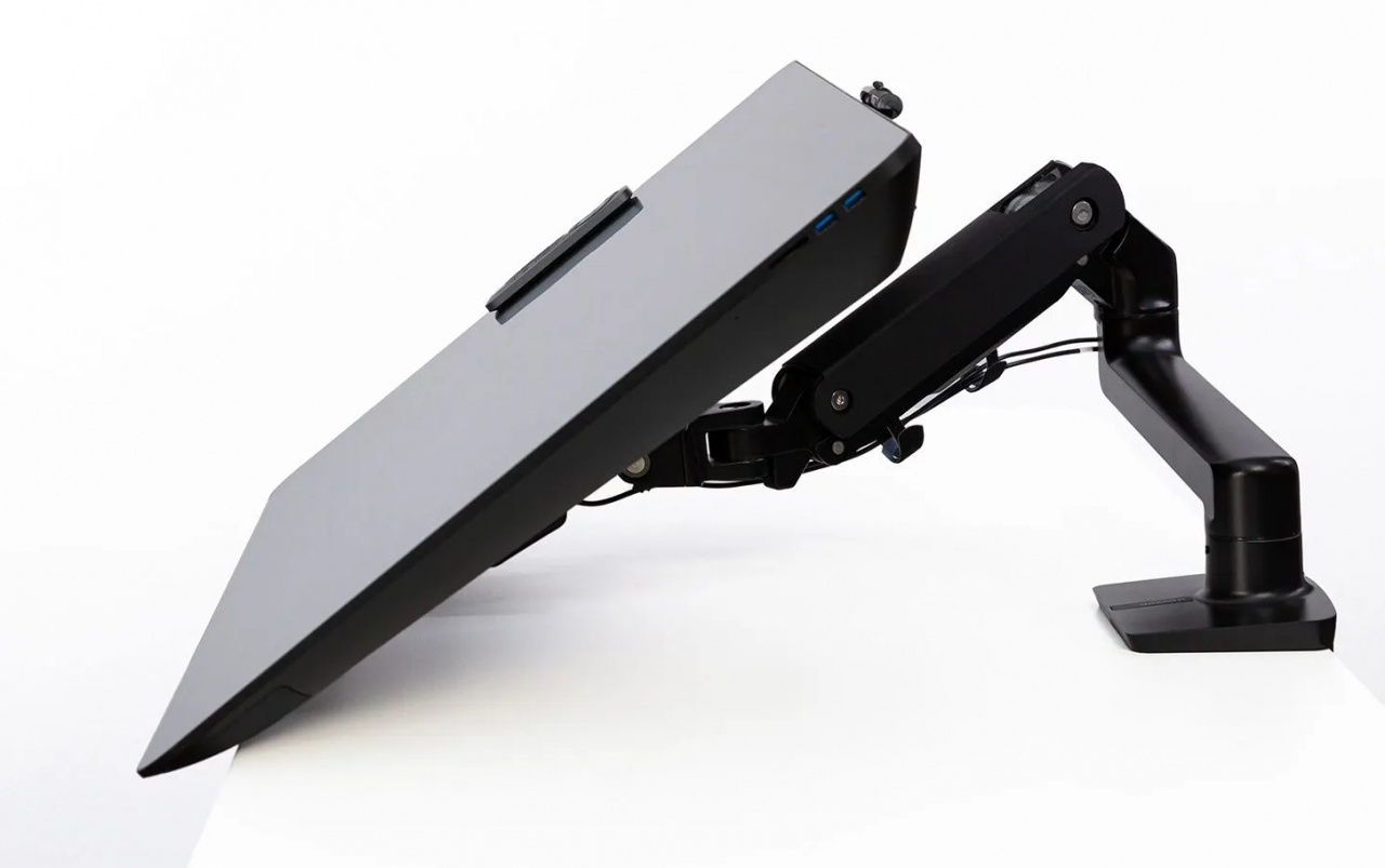 Cintiq Pro Flex Arm